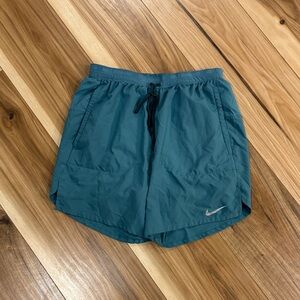 Nike Men's Athletic Shorts in Teal